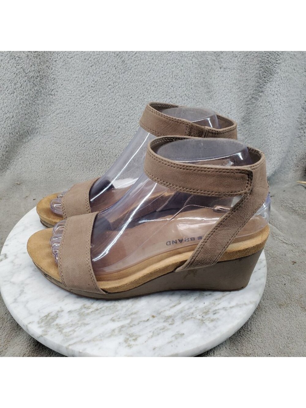 Lucky Brand Shoes Womens Size 7 Kanoa Tan Leather Wedge Sandals *Read* - Picture 1 of 10
